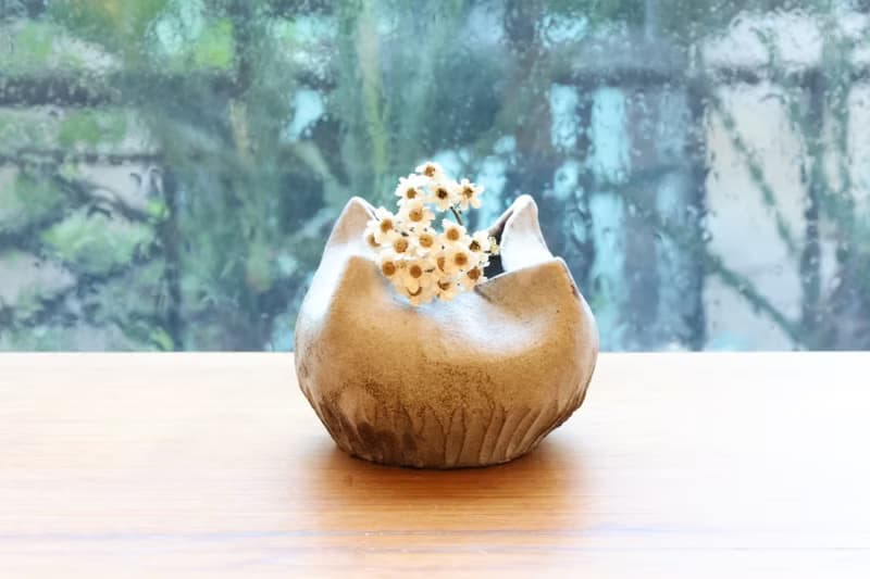 【喬遷禮物】美國進口土手捏造型乾花器白釉質感詫寂風收納置物桶