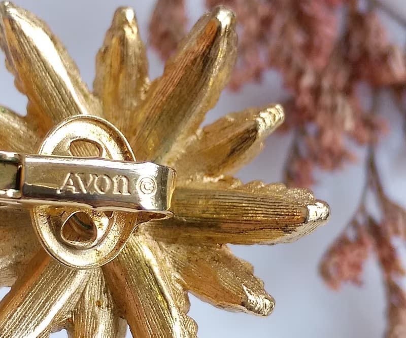 Vintage Jewelry 西洋古董飾品 AVON Star Flower 系列 夾式耳環