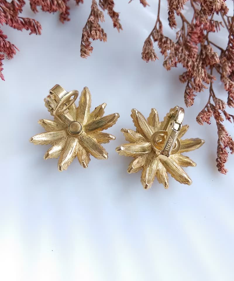 Vintage Jewelry 西洋古董飾品 AVON Star Flower 系列 夾式耳環