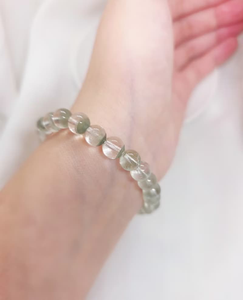 淨透綠幽靈 漸層排列 水晶手鍊