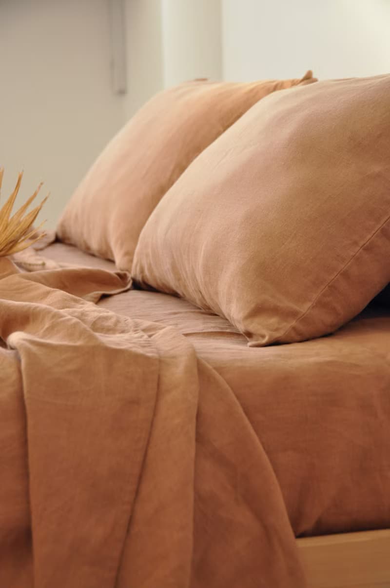 Clay linen flat sheet / Linen bedsheet / Softened stonewashed linen sheet