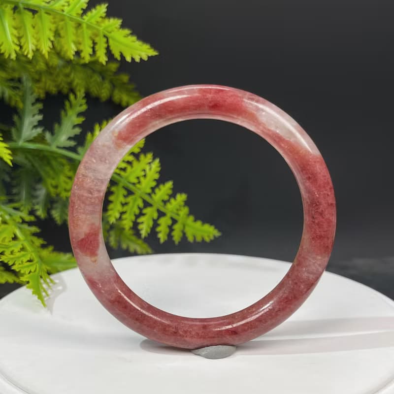 福利款 深玫粉薔薇輝手鐲58MM 水潤玉化閃片桃花玉手環 冷靜信心