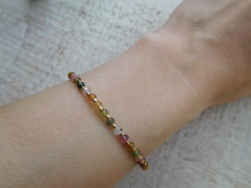 包14k金彩色碧璽間隔日本金珠珠手鍊預定款