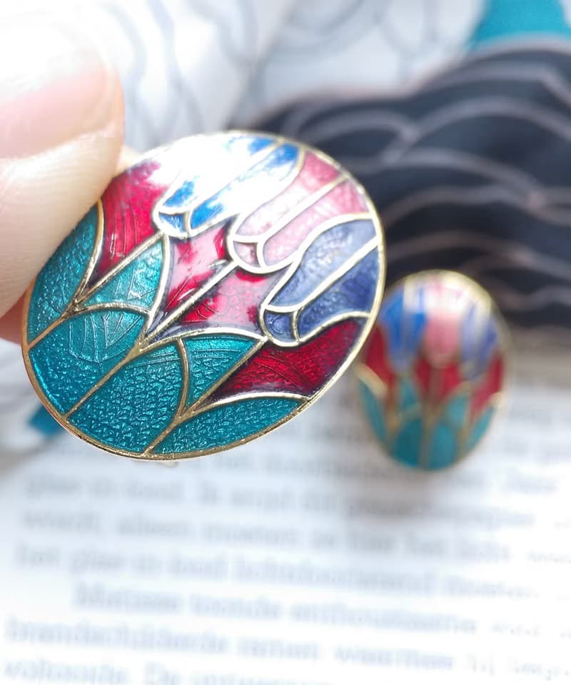 Vintage Jewelry  西洋古董飾品 景泰藍 紅底鬱金香花卉 夾式耳環