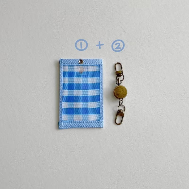 台灣LV-茄芷優遊趣-伸縮卡套(藍白格)