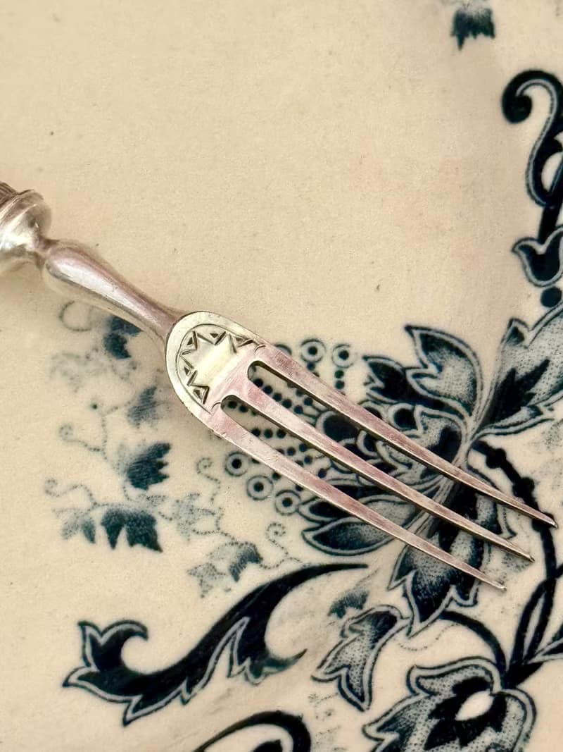 40151-古董珍珠母貝柄 鍍銀叉14.5cm