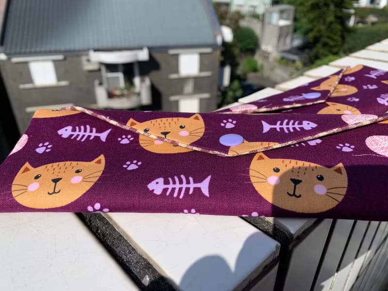 文青風環保筷袋  喵星人足跡 迷人紫  手作餐具袋.交換禮物.