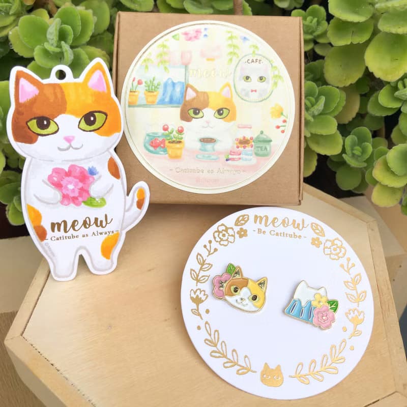 Meow半透明貓貓造形富士山頸鏈