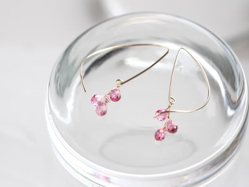 14kgf-pink mystic topaz half curl pierced earrings