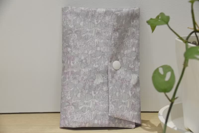 珍妮的蝴蝶結/英國防水布寶寶餐具收納袋