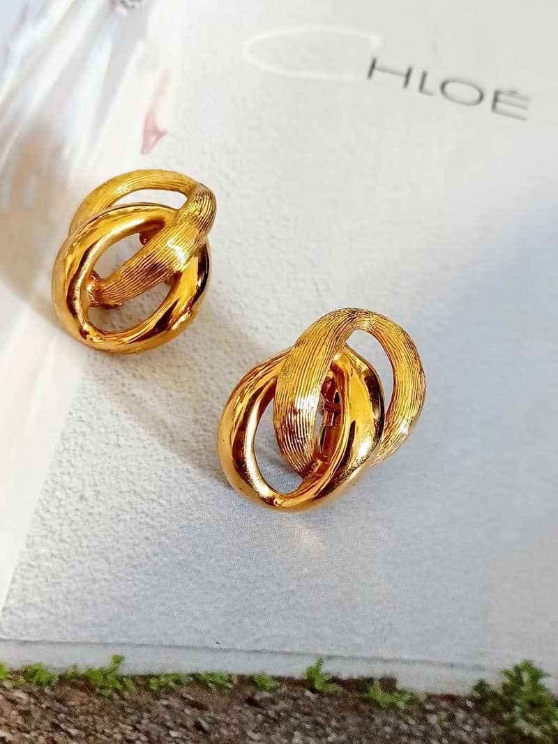 vintage jewelry  NAPIER古典環形雙紋路 夾式耳環