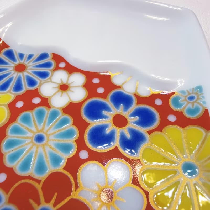 【九谷燒】青郊窯富士山造型盤-梅菊