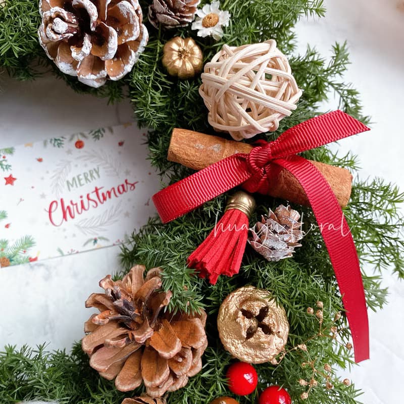 日本永生雪松 25cm聖誕花圈 歡慶經典款 交換禮物 聖誕樹 禮盒