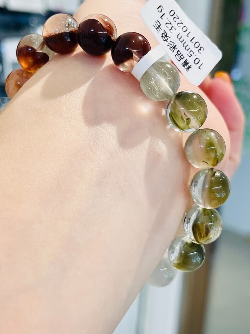 精品半盆帶銀藍灰稀有兔毛漸層彩兔水晶10.5mm32.1g水晶手珠