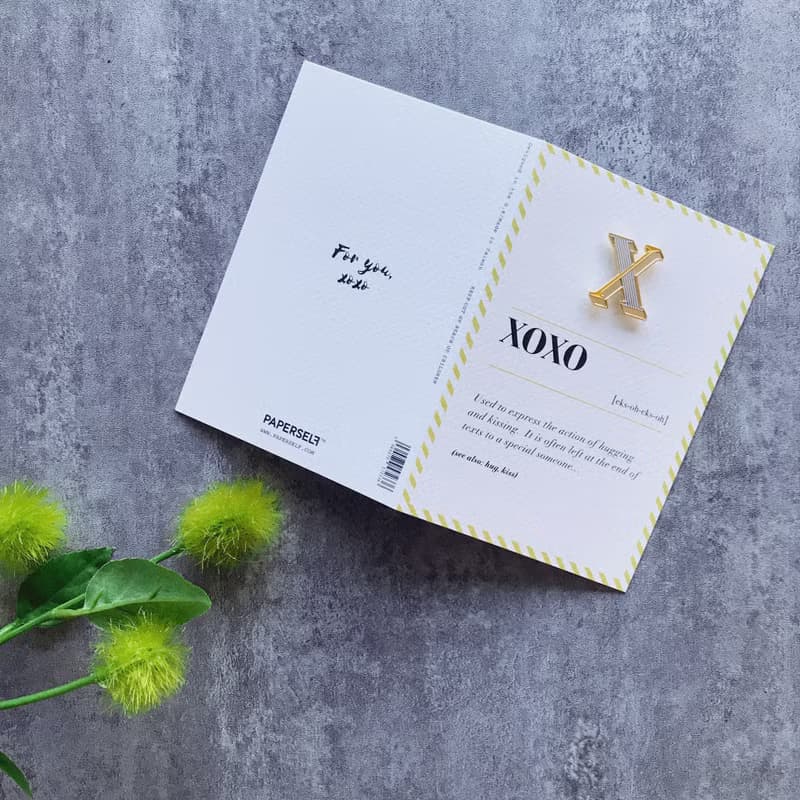 X / Xoxo -琺瑯徽章卡－附信封 開學季 情人卡 萬用字母卡