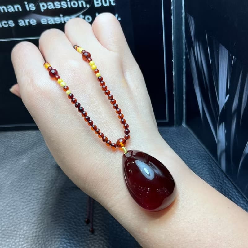 歐款新貨 波蘭製造 天然波羅的海血珀 成色好 搭配彩虹鏈