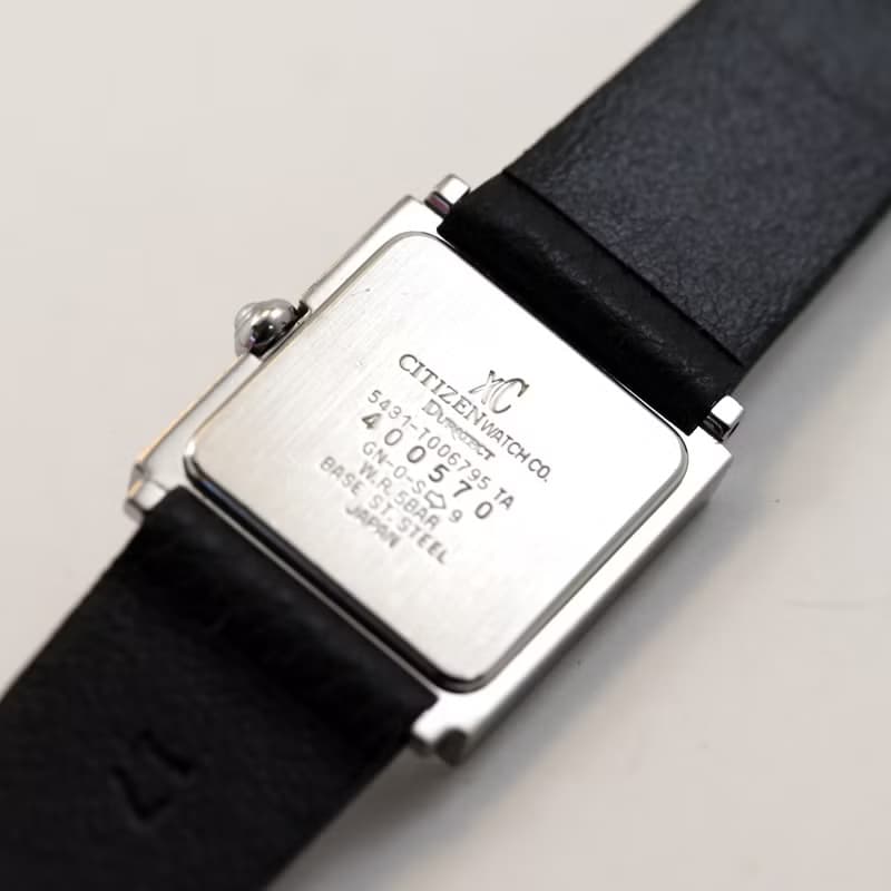 CITIZEN xc クロッシー 女性用腕時計 クォーツ スクエアフェイス ブラックレザーベルト ローマ数字インデックス シャンパンゴールド  手錶 古董錶