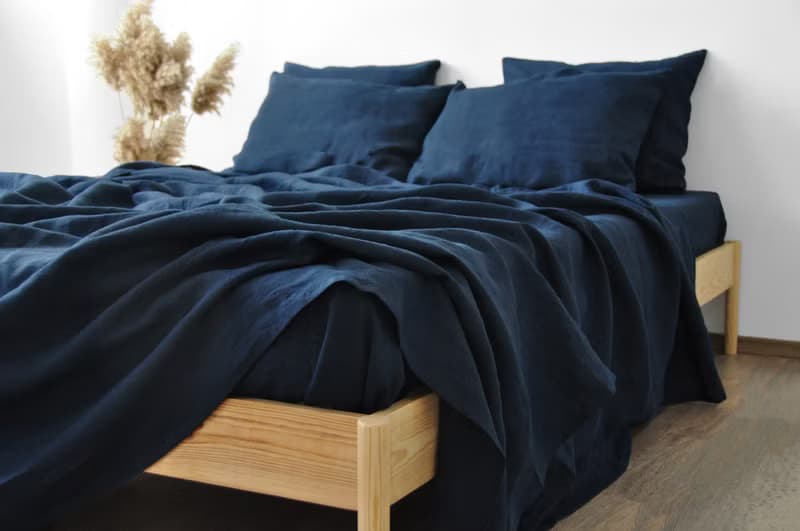 Navy linen sheet set / Flat+fitted sheet+2 pillowcases / Blue bedding