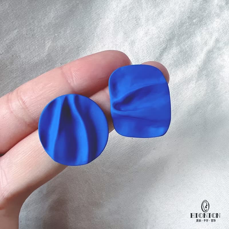 Hi Onion原創克萊因藍純銀高級大耳釘方圓不對稱耳環小眾耳夾顯白