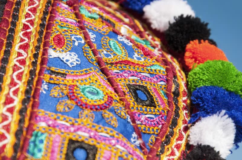 手工刺繡斜背包 民族風包 側背包 肩背包 手工包 刺繡包-沙漠鏡面