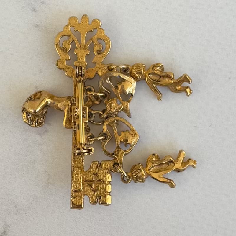 Vintage ART Signed Brooch Gold Tone Key with Angel Cherub Cupid Hearts Ruby pin