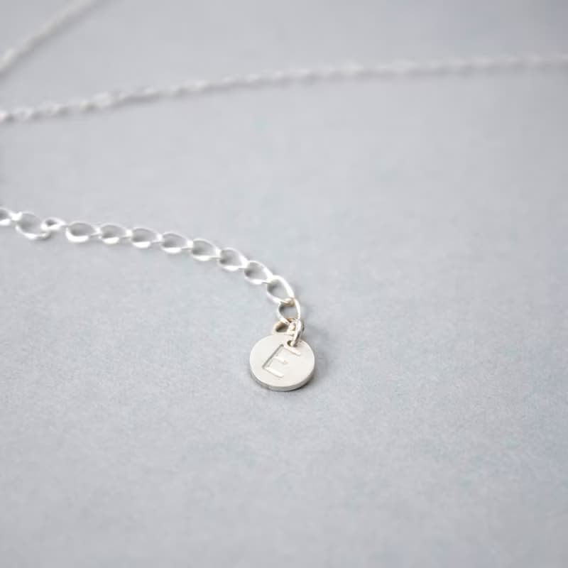 簡約淡紫色紫水晶配925銀手鍊 // 二月份生日石