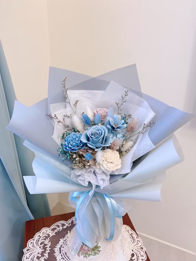 沁藍森林系永生花束  畢業花束 情人節 送禮 生日禮 告