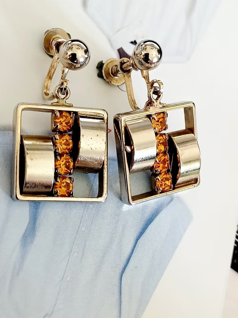 vintage jewelry 現代風格方形吊墜萊茵 夾式耳環