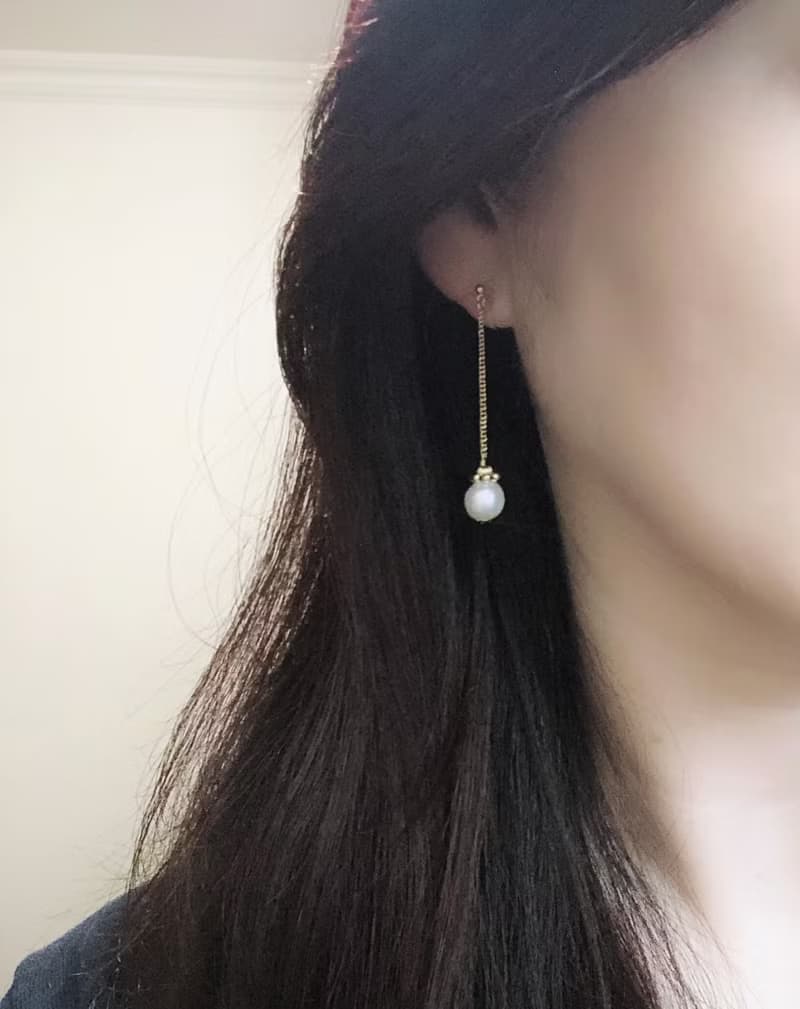 純真的心 8mm珍珠耳環 戴了小帽子 可改夾式 垂墜長度可訂製
