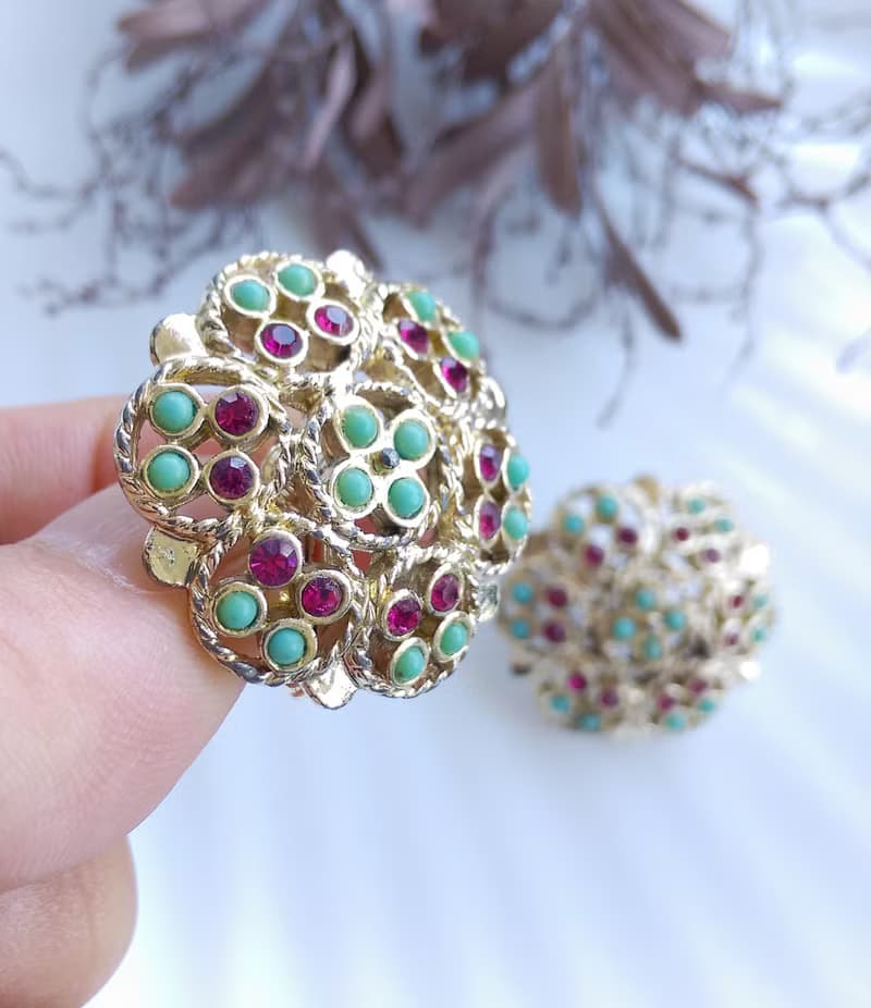 Vintage Jewelry 西洋古董飾品 SARAH COV  Ceylon 夾式耳環