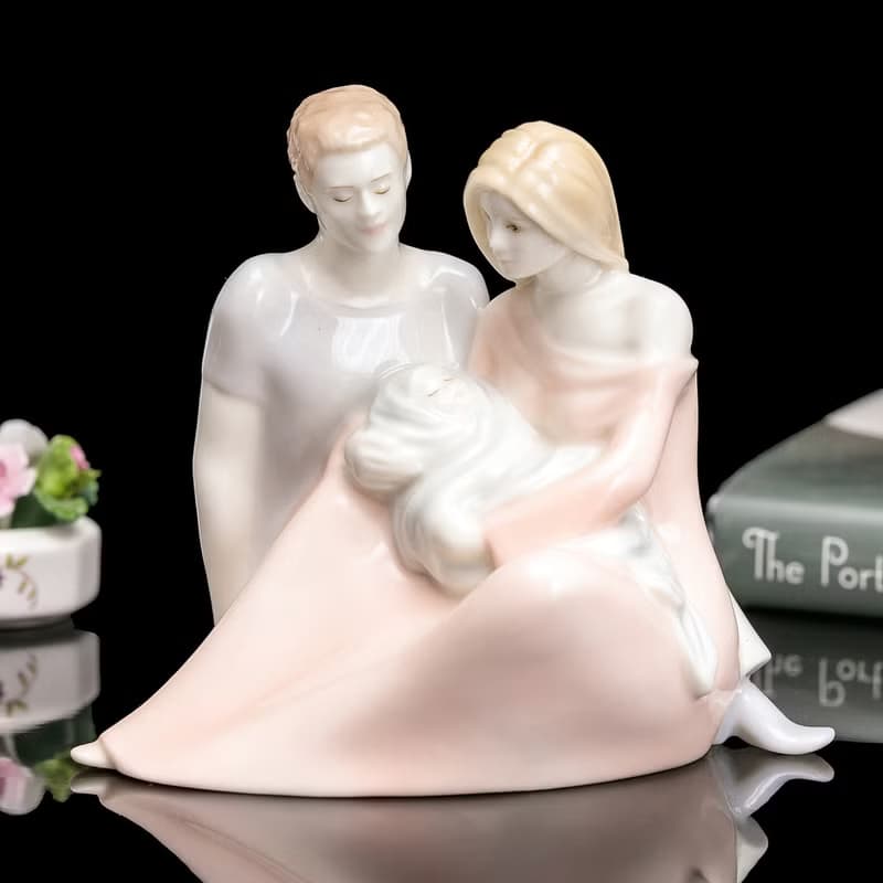 英國Royal Worcester 家人溫情 2005年精緻彩釉陶瓷雕塑瓷偶擺飾