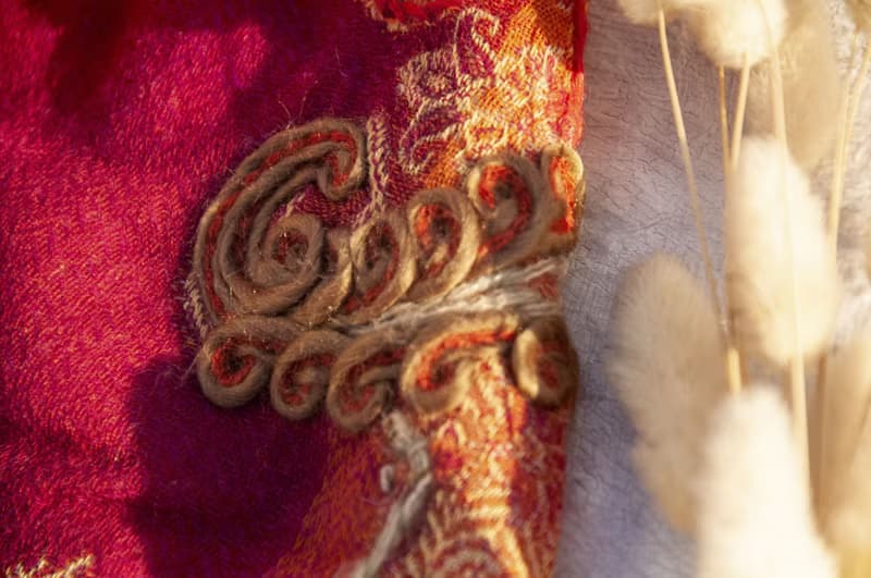 喀什米爾Cashmere刺繡羊毛披肩 針織圍巾 刺繡圍巾 克什米爾-花朵