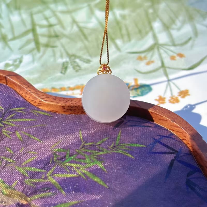 天然和田白玉平安無事牌吊墜圓牌18k厚金鑲嵌平安牌輕奢感生日禮