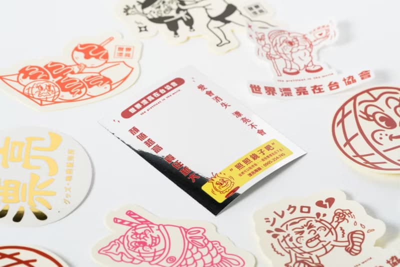 【世界漂亮在台協會】限加購!!!__貼紙
