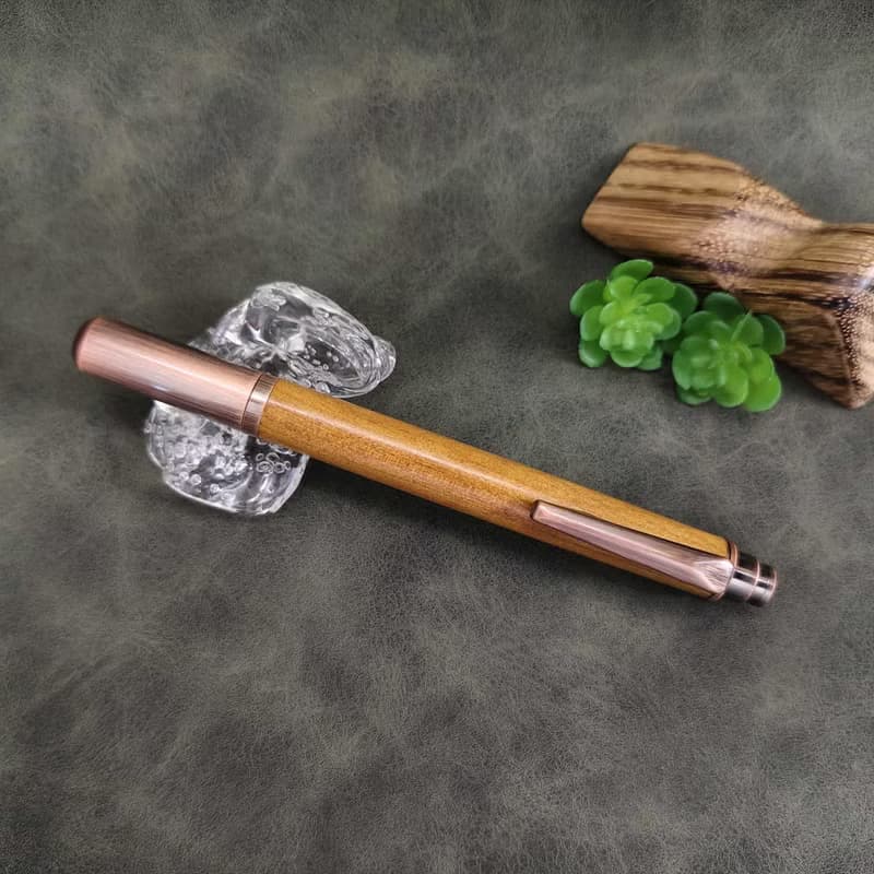 肖楠木 原木 手工筆 鋼珠筆( 拔蓋式)