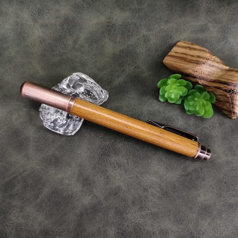 肖楠木 原木 手工筆 鋼珠筆( 拔蓋式)