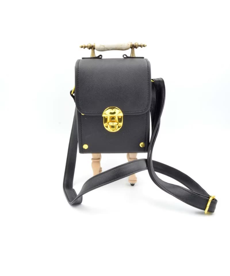 黑色PU仿皮革木腳綴閃石水晶鍊手袋 復古門柄把手 精緻可愛時尚