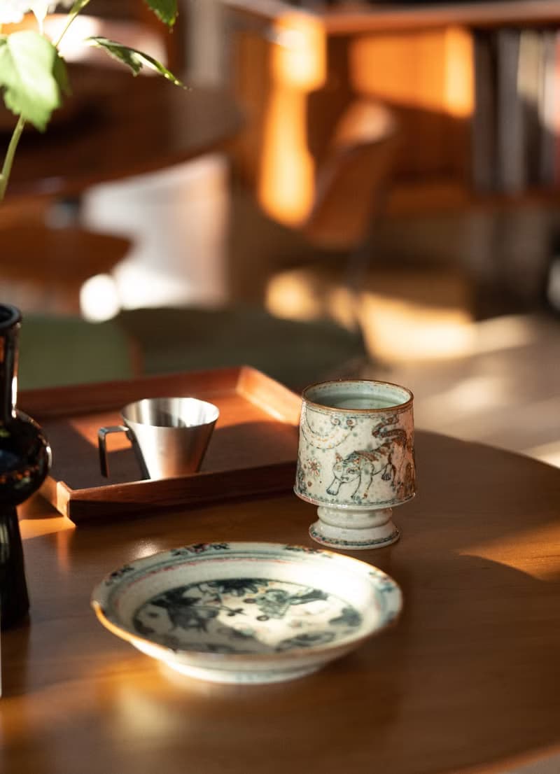 景德鎮手繪青花瓷 中國傳統皮影戲紋樣 新款高足杯 茶盤