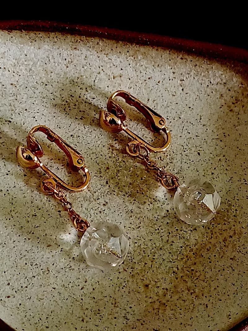 vintage jewelry SARAH COV 簡約垂墜串珠 夾式耳環