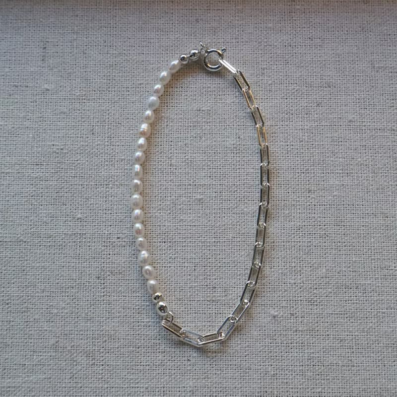 Pearls 珍珠純銀方形手鍊