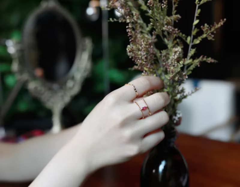 【PurpleMayJewellery】18K金簡約V型排列線戒戒指 婚戒訂製R010