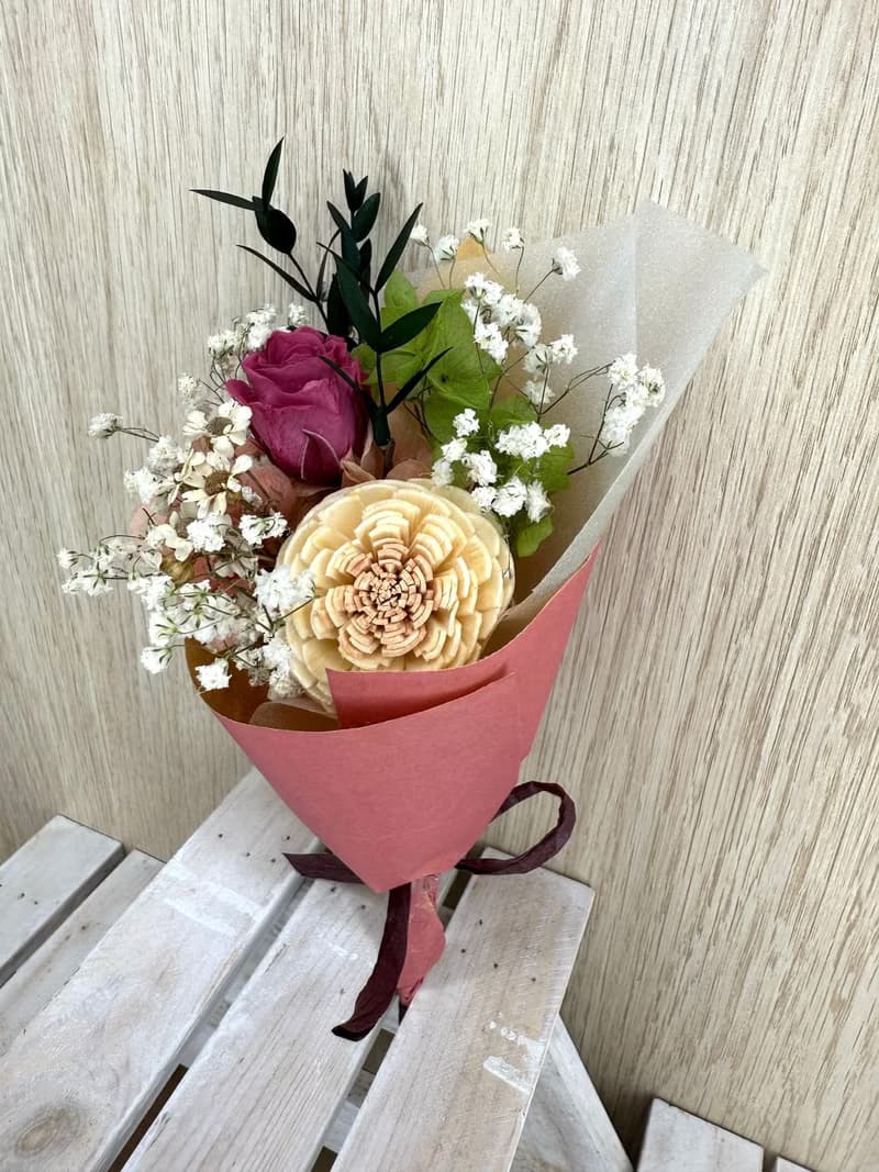 畢業季主題花卉 擴香索拉花小花束-3