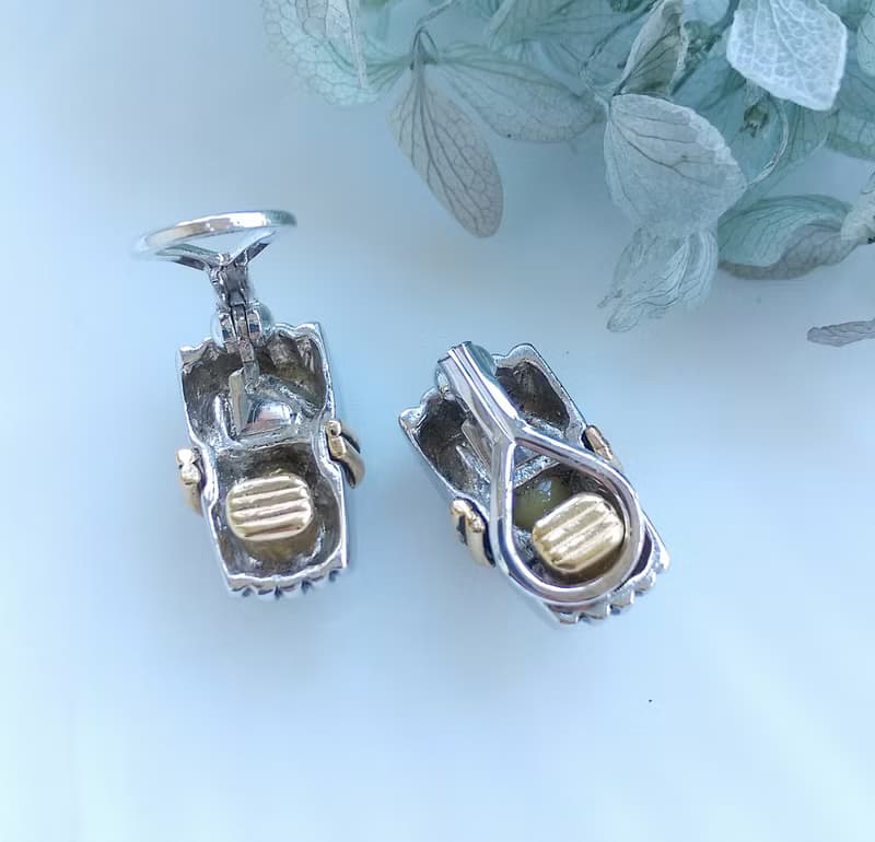 Vintage Jewelry 西洋古董飾品 PREMIER DESIGNS 雙色 夾式耳環