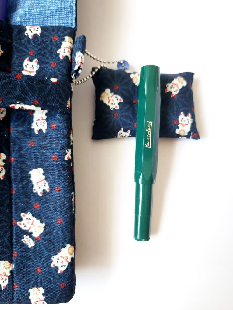 3枝裝鋼筆筆套, 和風布筆袋--深藍色日本招財貓