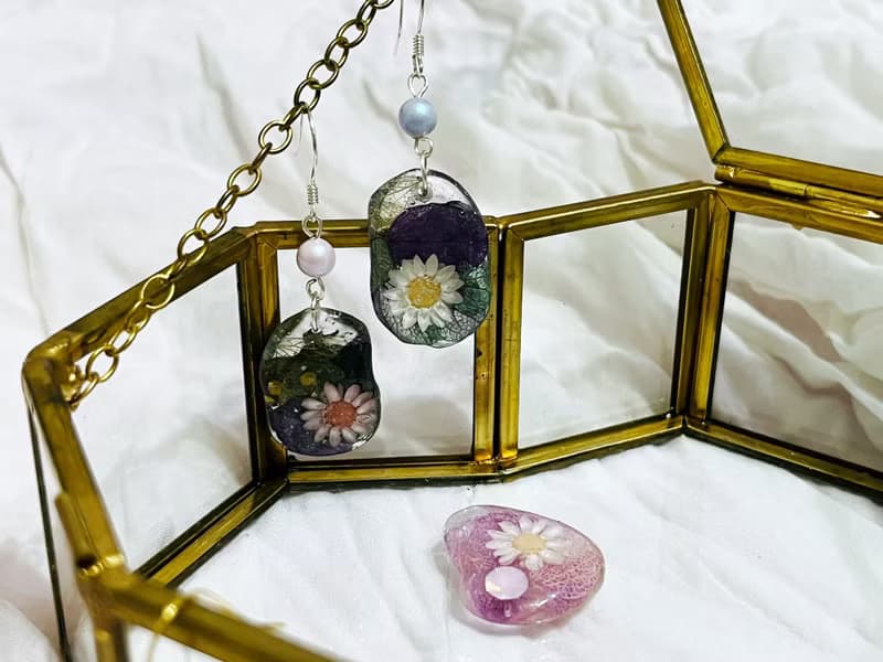 永生花 小小花耳飾 油晝小花圈 耳環 earring UV 樹脂