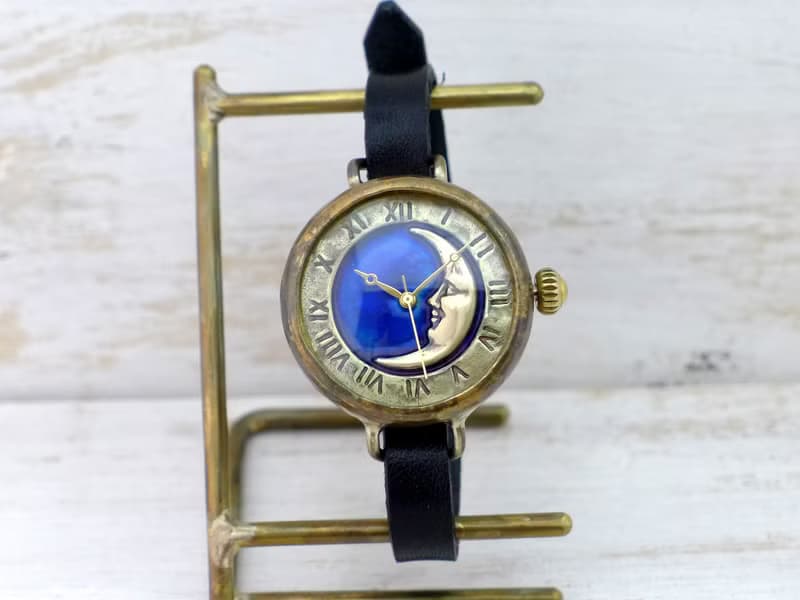 手作り腕時計 CrescentMoon4-MB 三日月ブルー文字盤 ローマ ブレスレット風  (366CM4BL)