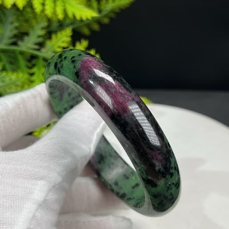 精美 紅綠寶手鐲 59MM 玉化星光 紅寶石黝簾石手環 增強個人氣勢