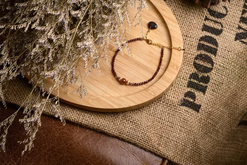 【神山晶礦】清透紅髮晶石榴鑽切貝殼手鍊/石榴石/紅髮晶