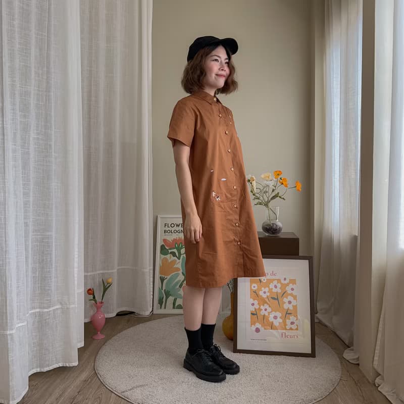 Shirt Dress : 連衣裙  Dog Walking狗 -Brown Cinnamon棕色的