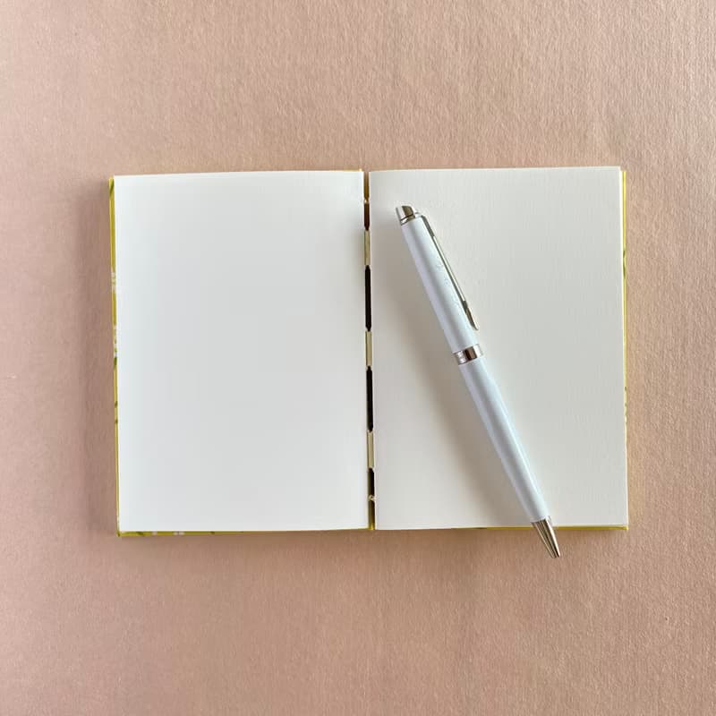 リンクステッチノート B7 染め和紙